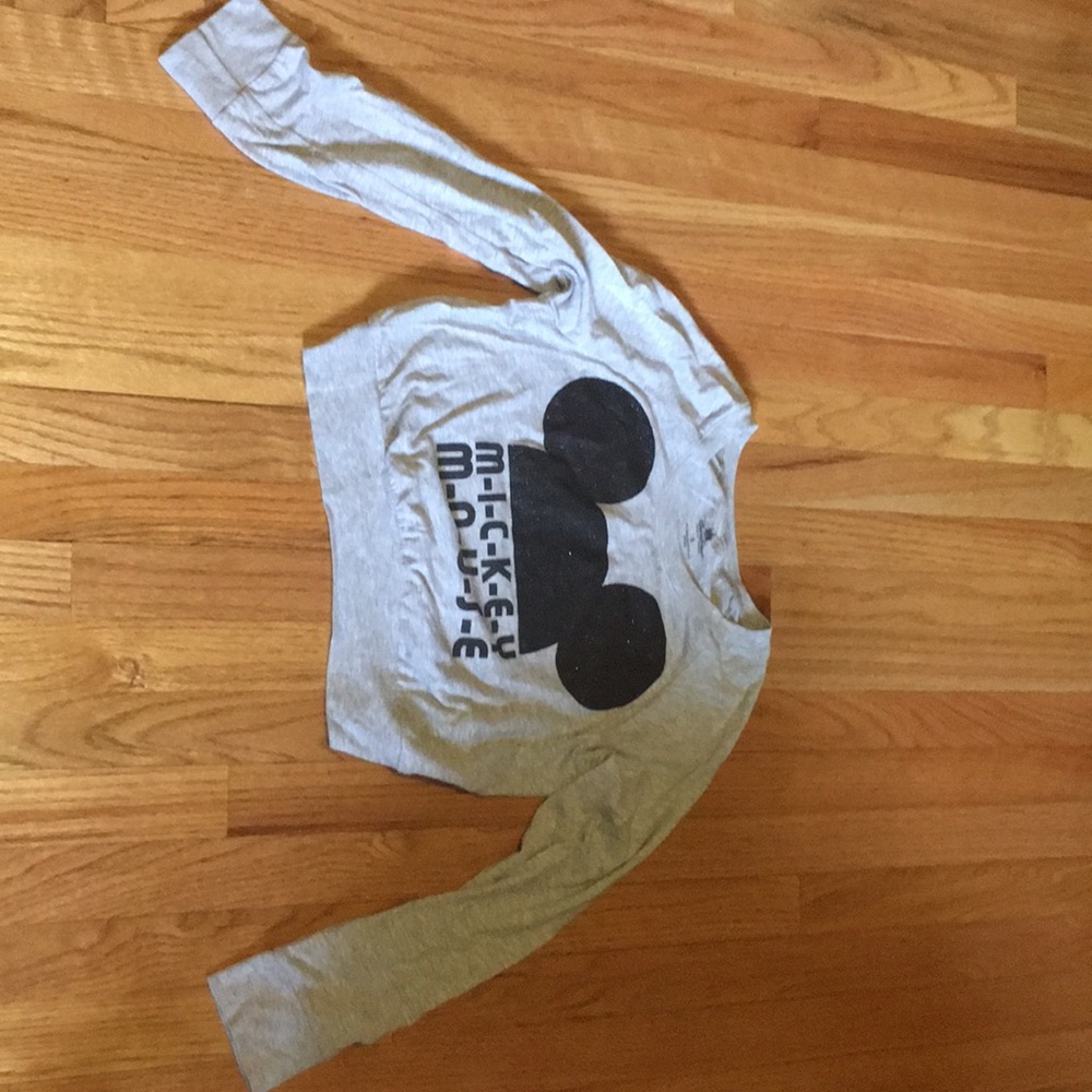 Mickey Mouse cropped shirt
